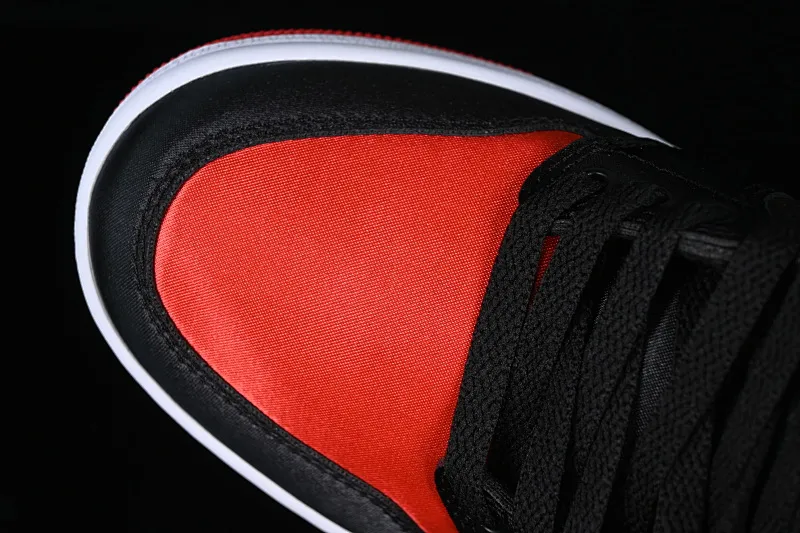 All Categories Air Jordan Jordan Series Basketball Shoes Air Jordan 1 High Air Jordan 1 High OG "Satin Bred" AJ1 Joe 1 Silk Forbidden Wear FD4810-061